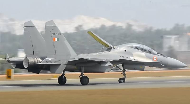 «Su-30MKI cannot be compared with the combination of F-16 and AIM-120» - retired Pakistani general on the battle of the Indian and Pakistani air forces