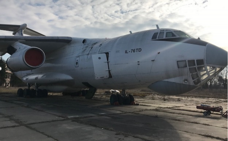 Ukraine puts up for auction three military transport aircraft Il-76TD