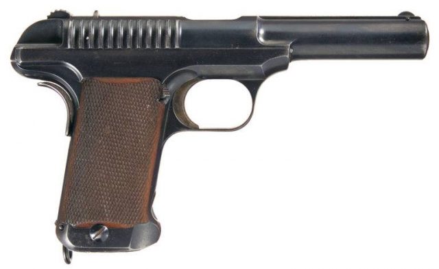 История оружия: очень хороший пистолет «Сэвидж» 1907 года 