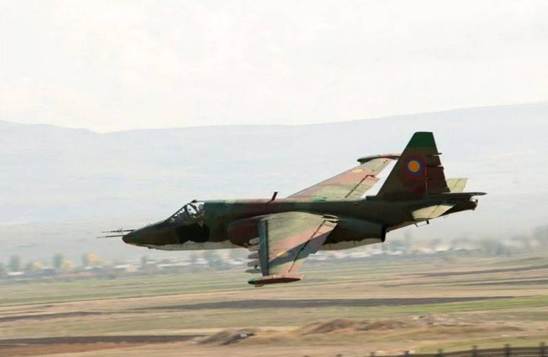 Baku announces downed su-25 of Armenian air force, Yerevan message refutes