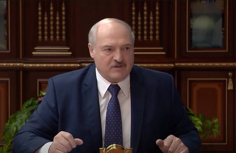 «Да не дождетесь!»: Lukashenko respondió a los rumores sobre su retiro de la política