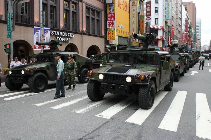 Китай готов ввести санкции против американских компаний Raytheon, Boeing и Lockheed Martin за продажи оружия Тайваню