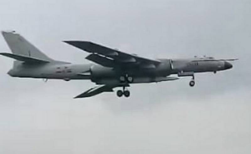 Китай впервые показал бомбардировщик H-6N с новой баллистической противокорабельной ракетой