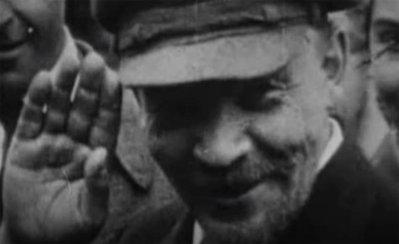 «Кремлёвский мечтатель» against «филистера»: 100 years of meeting Vladimir Lenin and H.G. Wells