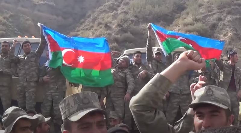 The bridge has resisted, unlike villages: chronicle of the fighting in Karabakh on the video of the parties