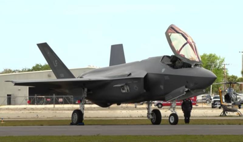 «Приходится щуриться. Зелёное свечение интенсивное»: in the United States presented a report on the causes of the fall of the F-35 in Florida