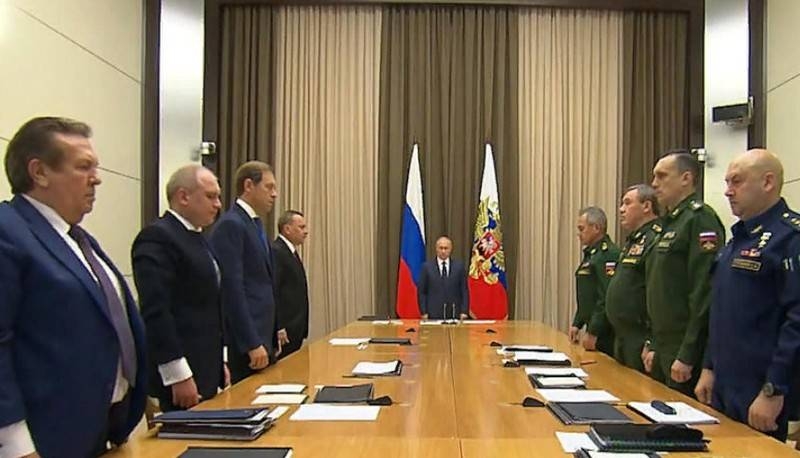 Экипаж сбитого в Армении Ми-24 награждён орденами Мужества