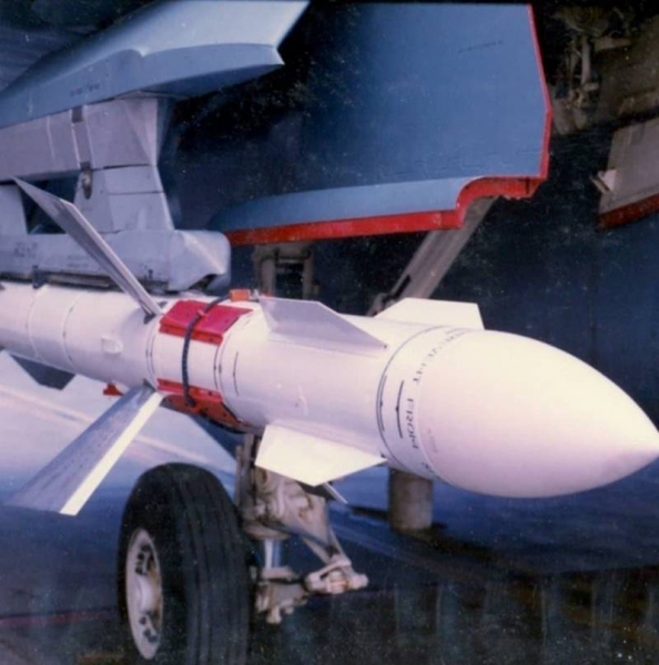 Истребители производства США оснастили советскими ракетами