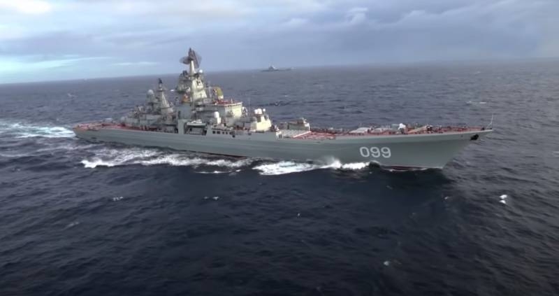 США нужны новые «战列舰», 更强 «Адмирала Нахимова»: 美国突破海军防御专家