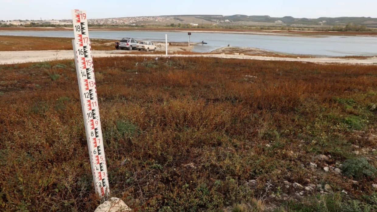 В Крыму из-за засухи ограничили подачу воды еще для 29 городов и сел