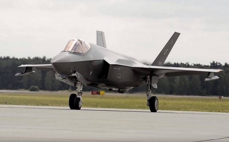In the US, the release of the F-35 is called a threat to the program to create a sixth generation fighter