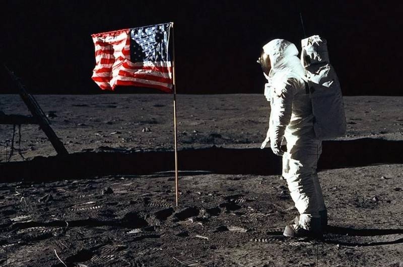 В США заявили об отставании России от США и Китая в «moon race»