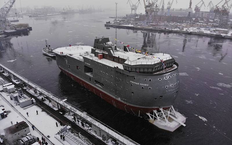 «金钟船厂» спустили на воду ледостойкую самодвижущуюся платформу «Северный полюс»
