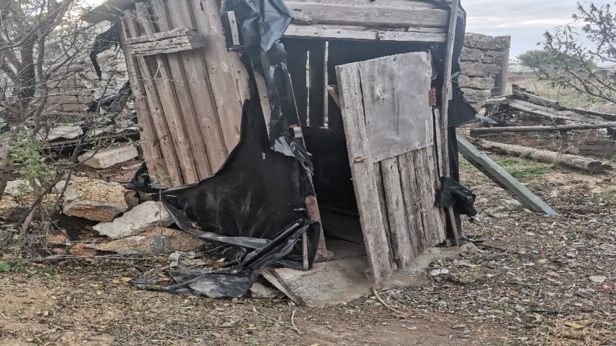 Maisons sans égouts ni chauffage: Le Royaume-Uni a de sérieuses questions sur le logement des orphelins de Crimée