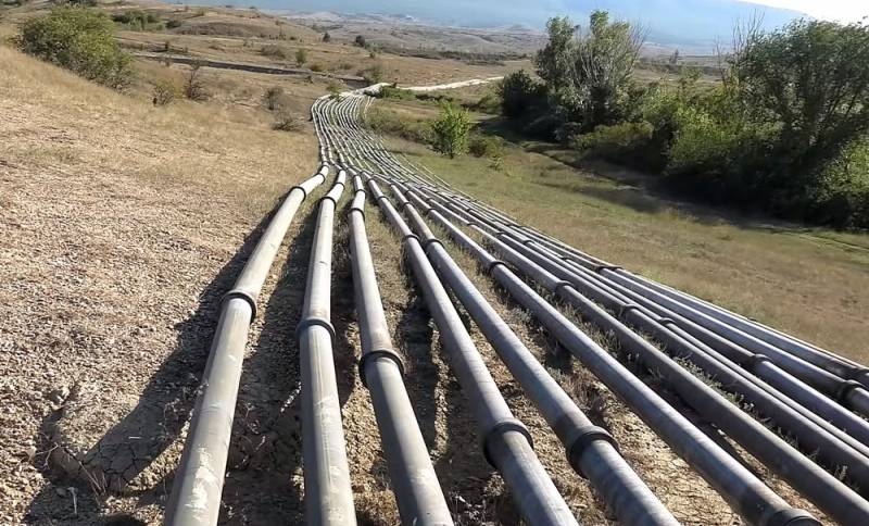 Минобороны завершило прокладку трубопровода для подачи пресной воды в Севастополь
