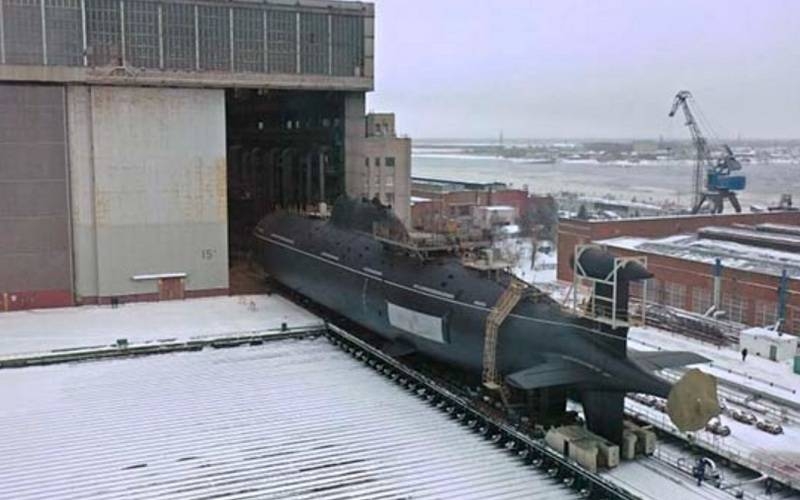 Модернизированная АПЛ «Леопард» проекта 971 спущена на воду в Северодвинске
