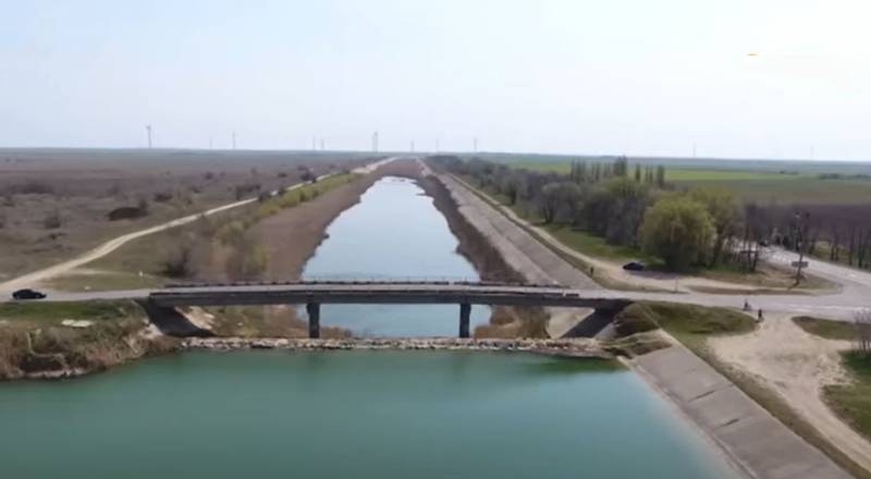 In Ukraine: If Russia files lawsuits in international courts over the water in Crimea, she will lose