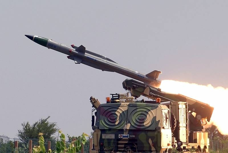 Обладателей ракетных вооружений в мире прибавится: Правительство Индии разрешило экспорт ракет Akash
