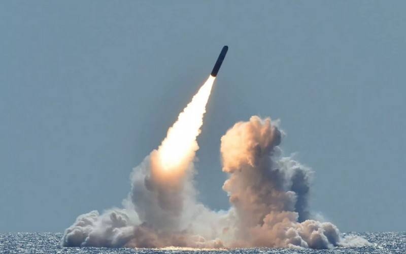 派对 «低电量» W76-2核弹头交付美国海军