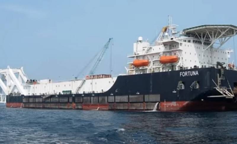 Pipe-laying barge «Fortuna», completing construction «Nord stream - 2», changed owner