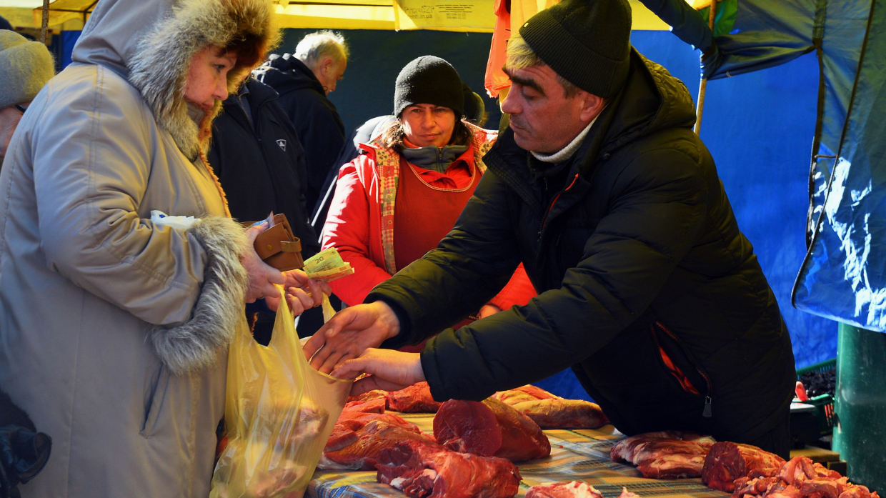 Украинцы могут остаться без хлеба, сахара и мяса