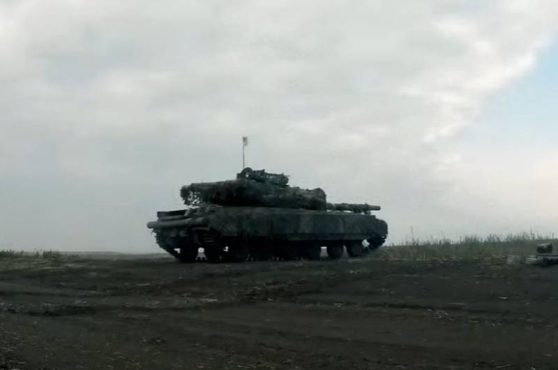 Ukrainian Armed Forces conducted maneuvers with T-64BM tanks «damask» on response «on a possible breakthrough of the enemy»