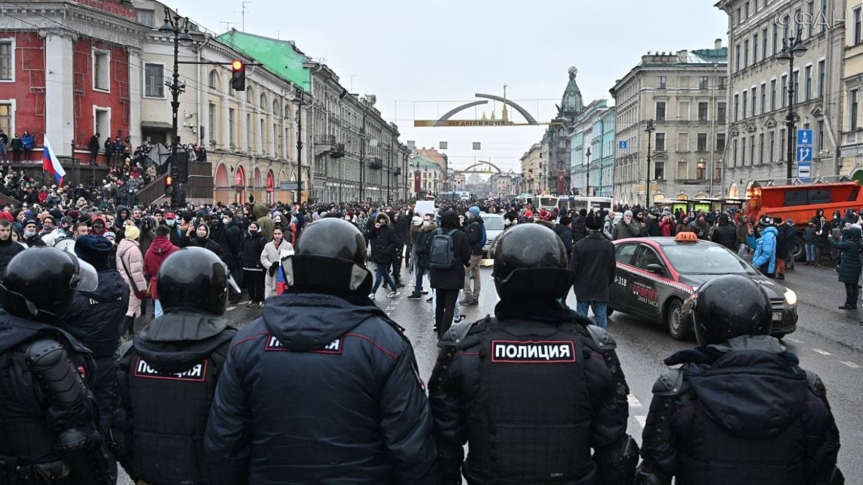Адвокат Гуревич жестко заступилась за петербургских полицейских
