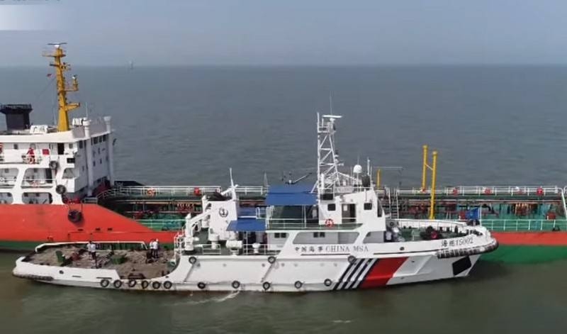 China's Coast Guard gets the right to open fire on foreign ships