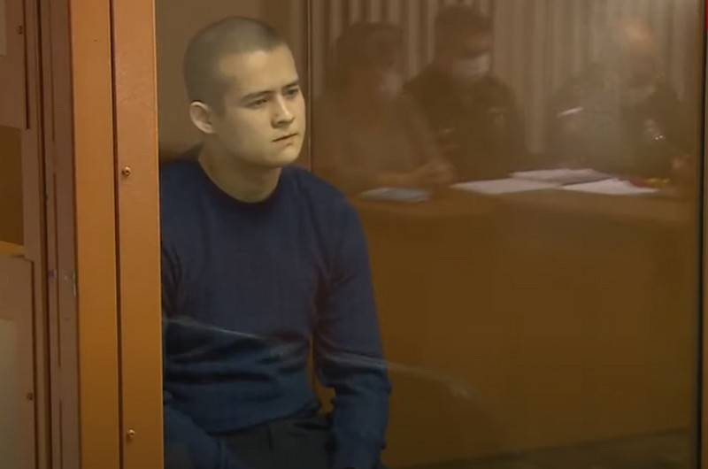 Расстрелявшему сослуживцев Шамсутдинову грозит 25 ans d'emprisonnement