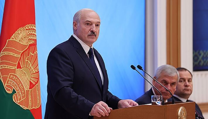Развал экономики Прибалтики лишил смысла третью АЭС в Белоруссии