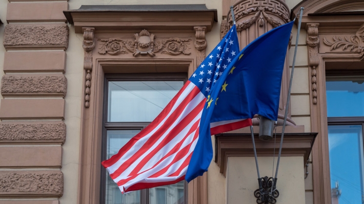 US and EU leave Ukraine face to face with the Minsk agreements