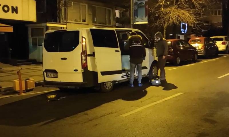 В Стамбуле неизвестный с ножом напал на российских граждан