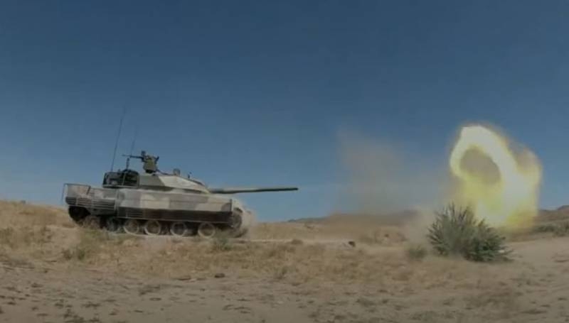 In a possible battle in Ladakh, Chinese tanks Type 15 practically no chance against the T-90 Indian Armed Forces
