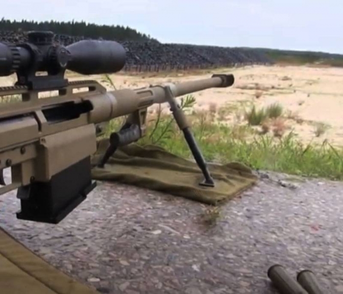 Les forces armées ukrainiennes ont adopté un complexe de tireurs d'élite pesant 25 kg chambré pour 14,5x114 mm