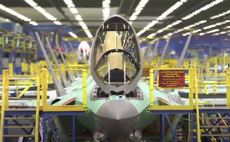 «And nobody wants to buy the communist scrap metal Su-57 and J-20»: Polish readers argued over the supply of F-35 fighters