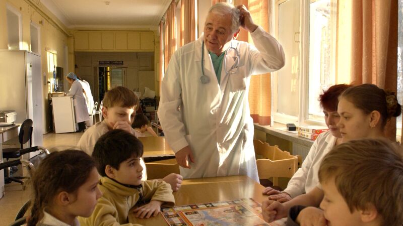 Leonid Roshal: Society in Russia has changed its attitude towards doctors during a pandemic