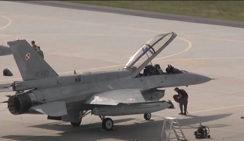 Poland modernizes F-16C / D Block fighters 52
