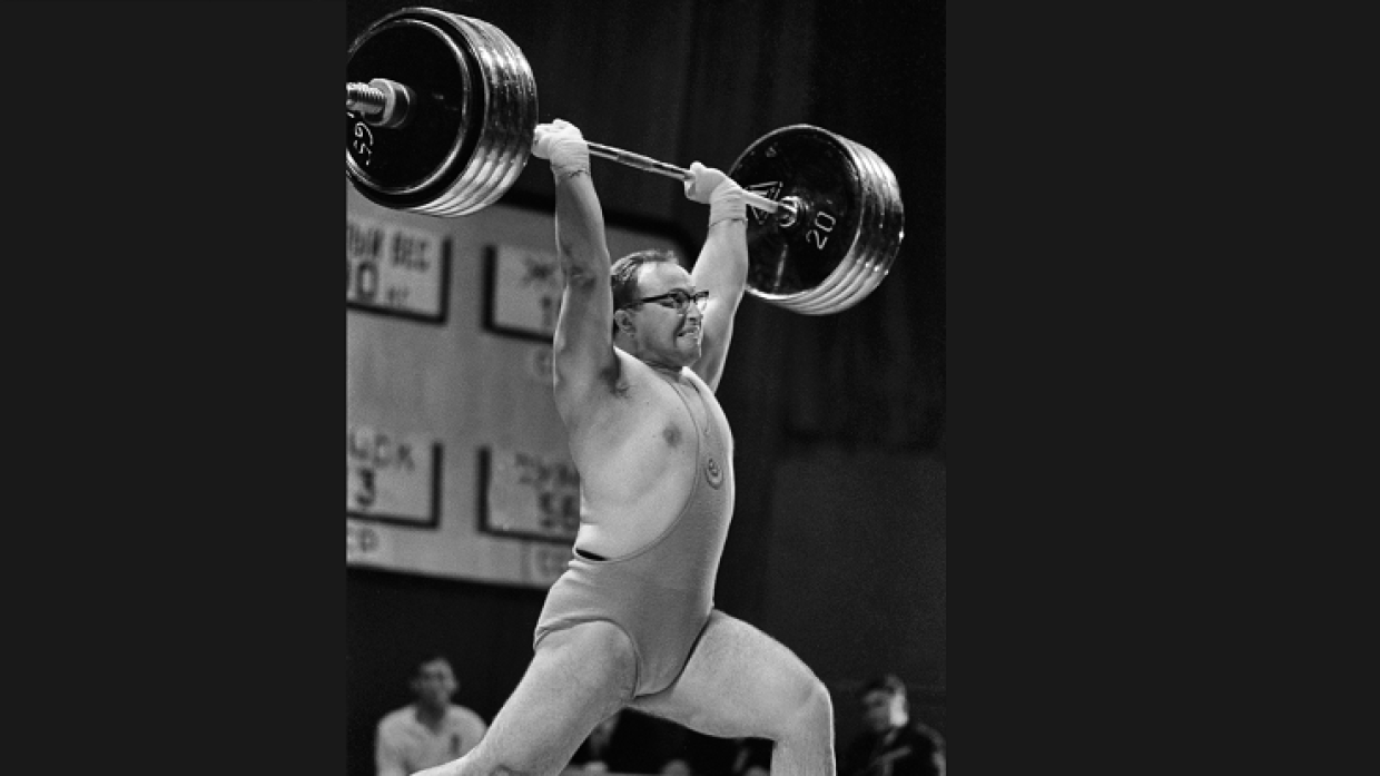 Weightlifter Vlasov, who passed away, inspired Schwarzenegger for a successful career