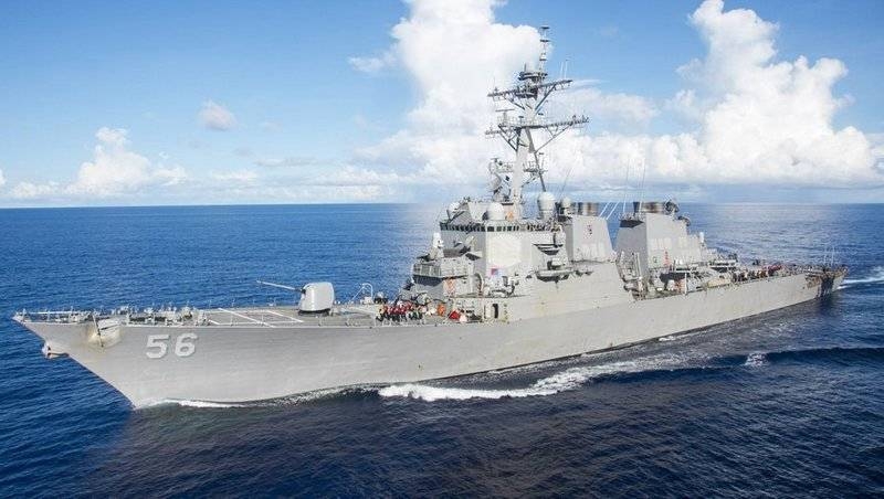 «В соответствии с международным правом»: Destroyer USS John S. McCain passed through the Taiwan Strait
