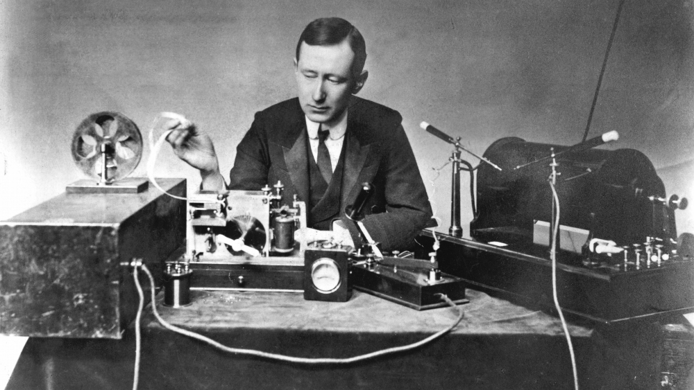 World radio day: history of invention and five unexpected facts