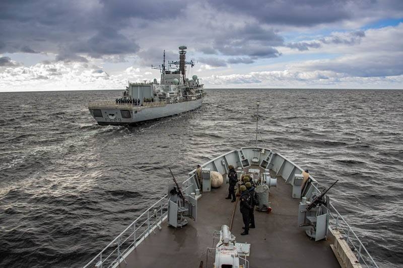 «There were also live anti-submarine fires.»: Baltic naval ships took part in an expeditionary operation under British command