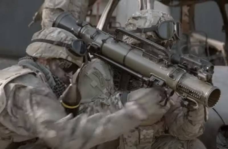 Estonian army armed with the latest version of the Swedish Carl Gustaf M4 grenade launcher