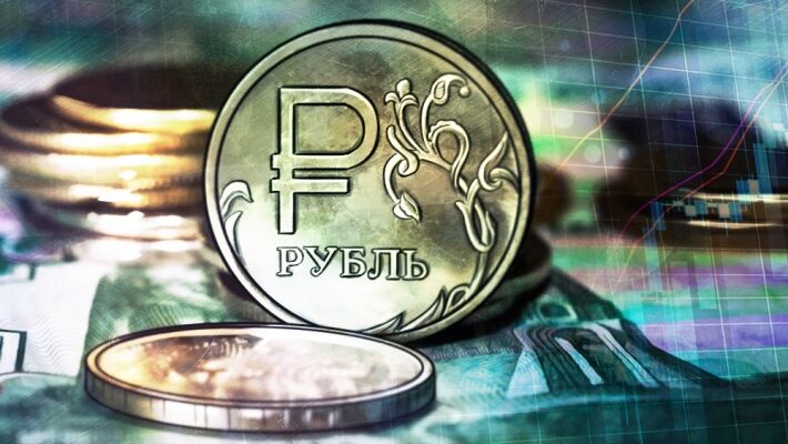 Financial analyst assessed the impact of oil prices and new US sanctions on the ruble exchange rate