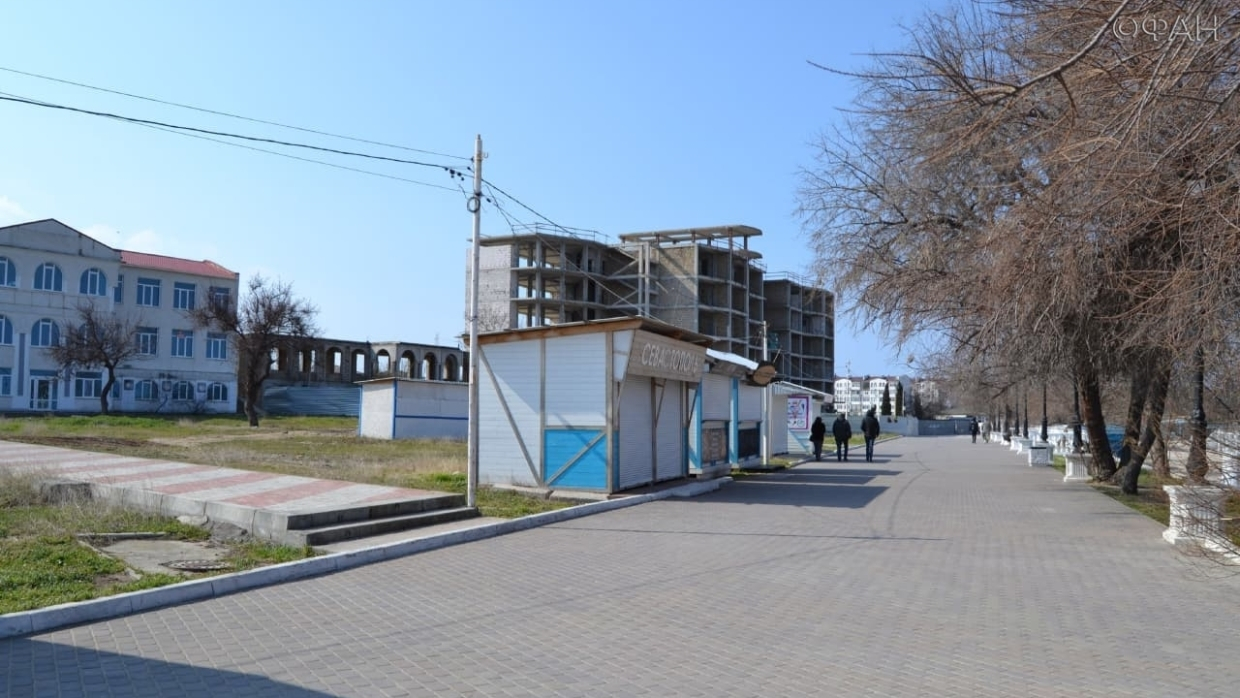 Как выглядит популярный в Севастополе пляж Омега, который готовят к реконструкции