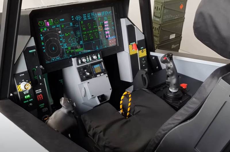 Polish pilots allowed to train on F-35 fighter simulators in the USA