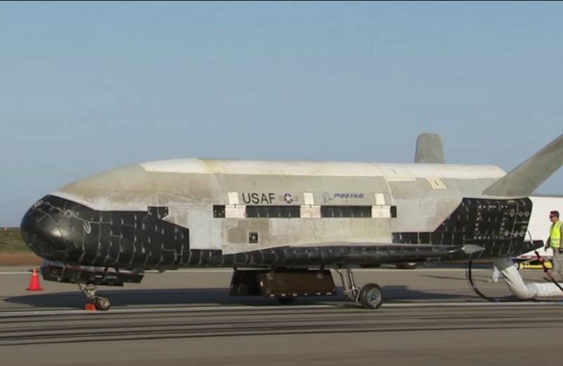 The reusable shuttle being developed in Russia was compared with the American X-37B