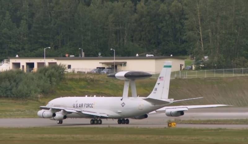 «Становится всё труднее подняться в воздух»: US Air Force Calls for Replacement of AWACS Fleet