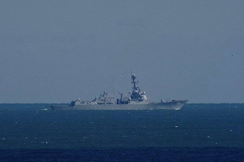 美国海军向黑海派遣第二艘军舰