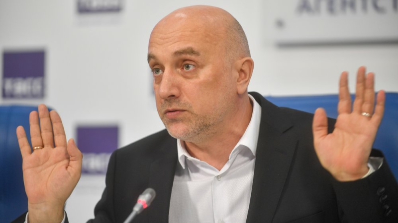 Zakhar Prilepin: The demand in the West is, that bloody champs and looks like a gulag
