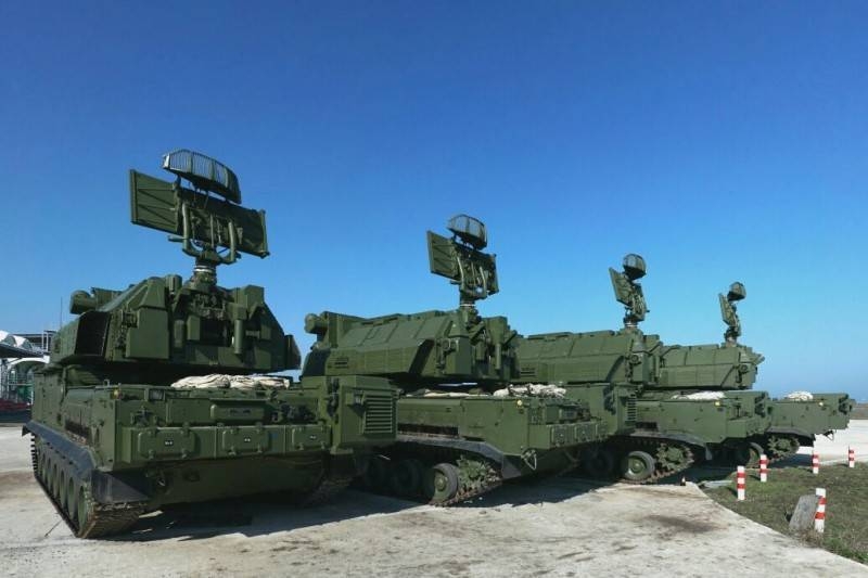 Anti-aircraft complexes «Buk-M2» and «Tor-M2» work out the fight against drones